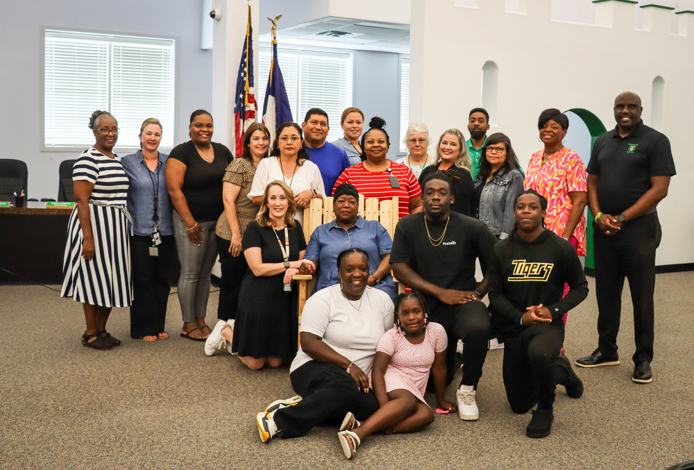 Spring 2025 Retiree Celebration Group Photo