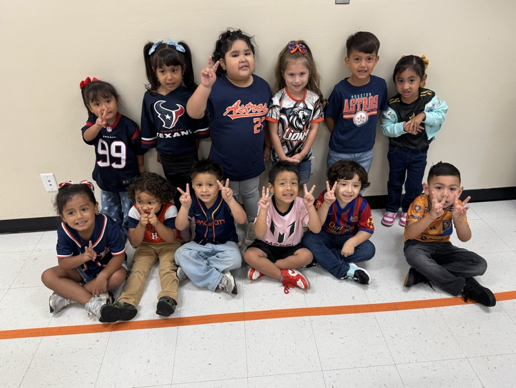 students in jerseys