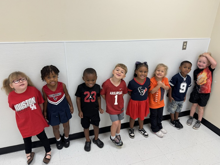 students in jerseys