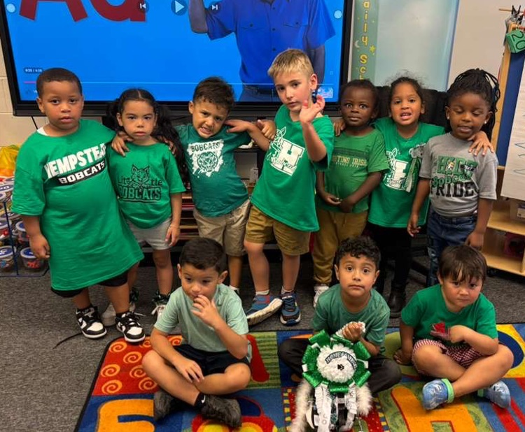 students in school colors