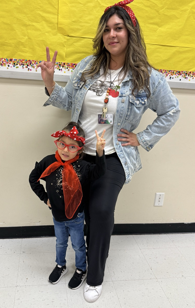 students dressed as 50’s