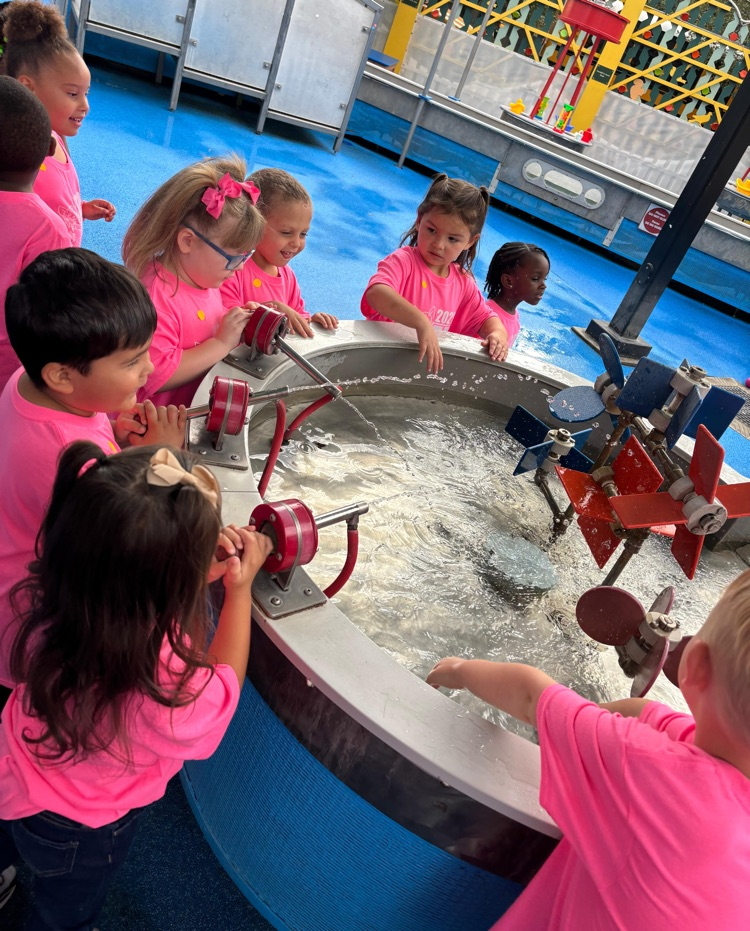 students at the children’s museum