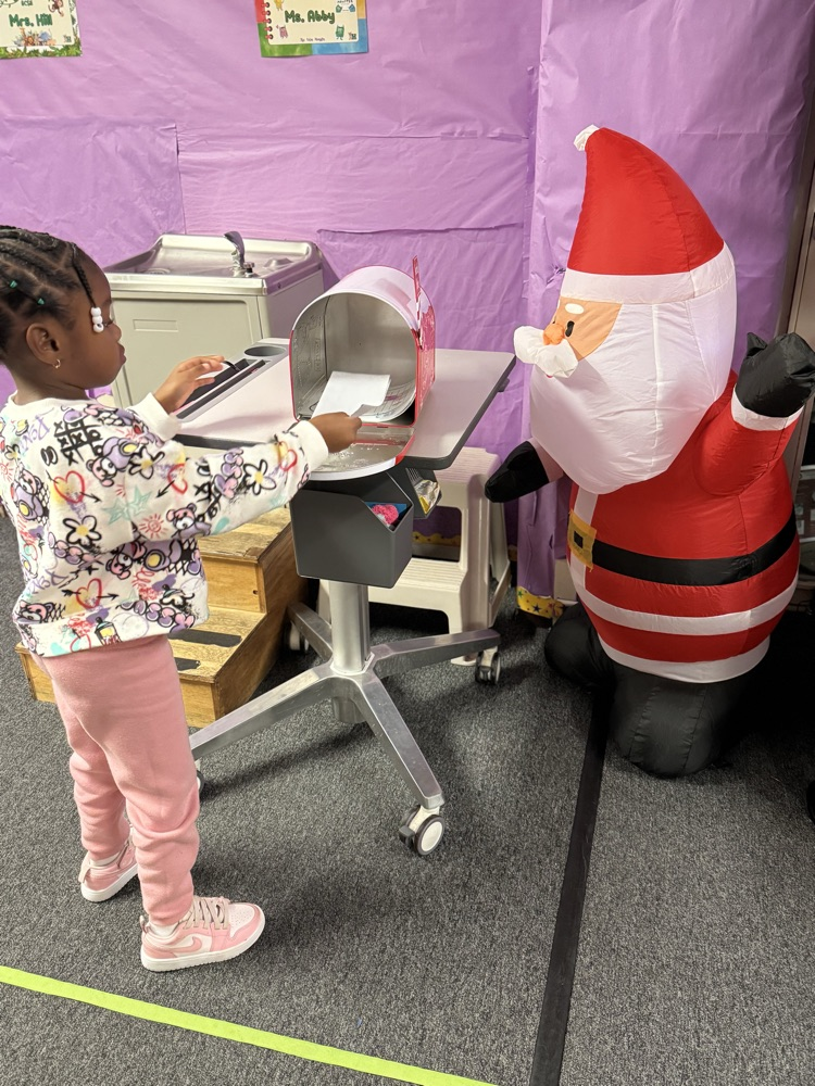 students mailing their letter