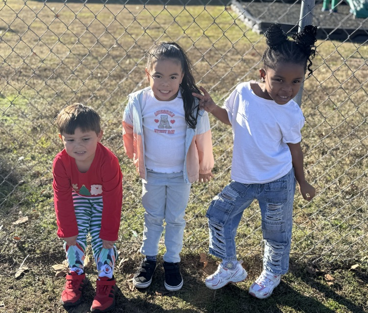 students with snowmen attire