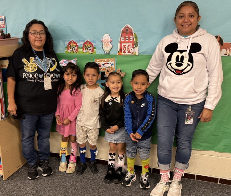students in mismatched socks