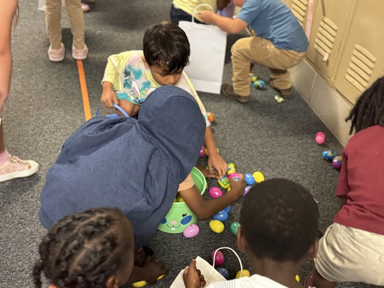 students hunting eggs