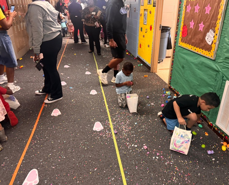 students hunting eggs