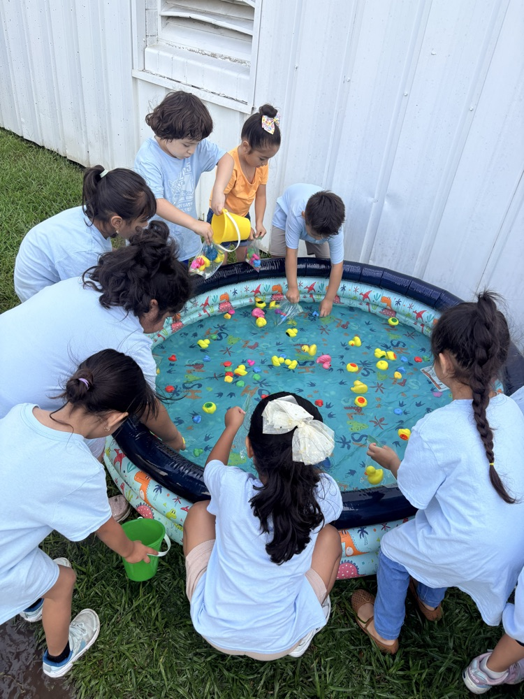 students at field day