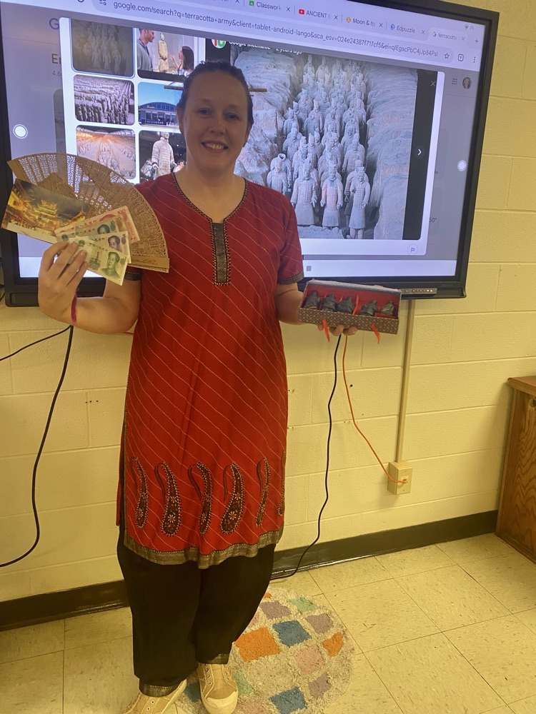 Ms Leah’s 6th grade class is studying Ancient China