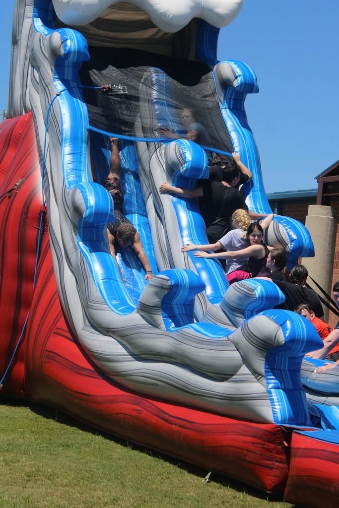 TN Inflatables