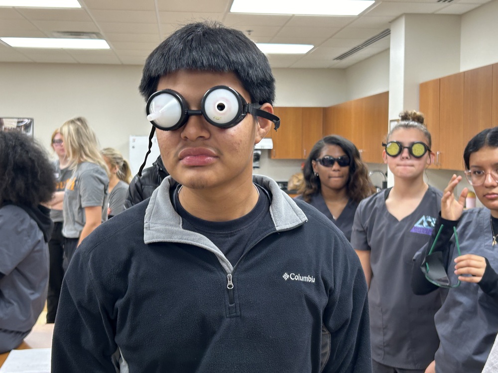 Student experiences visibility restrictions