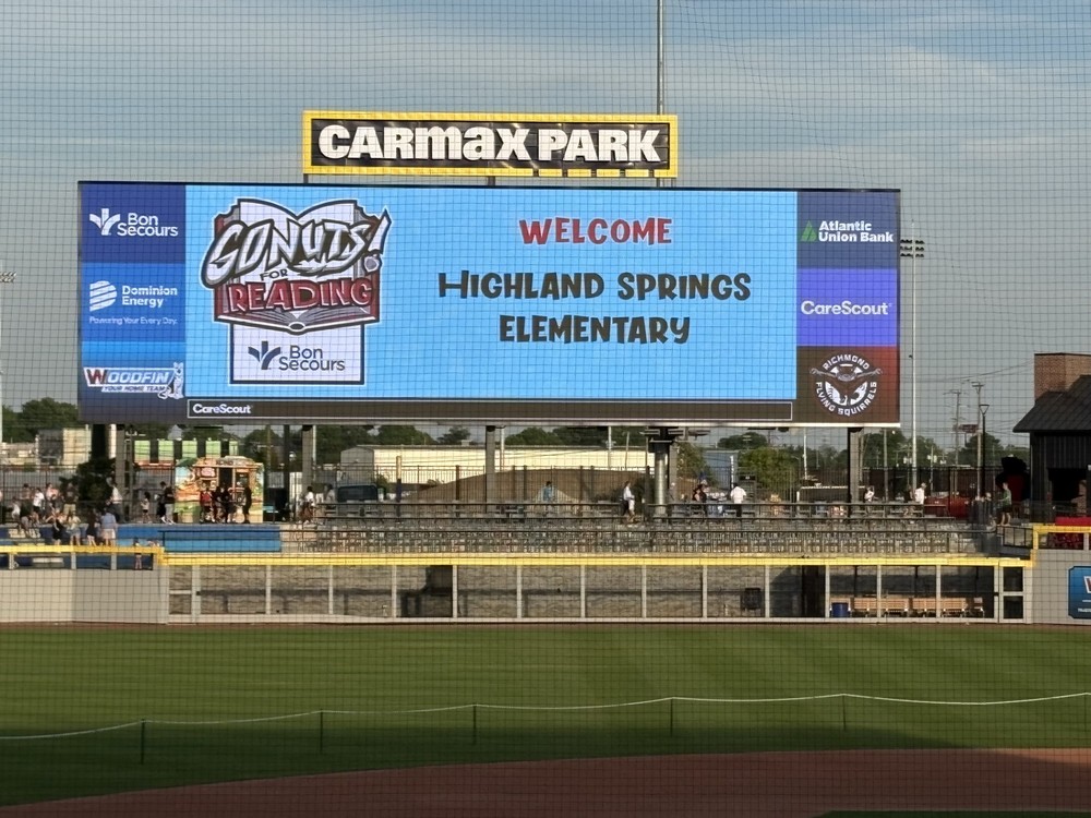 Carmax park sign with HSES on the screen