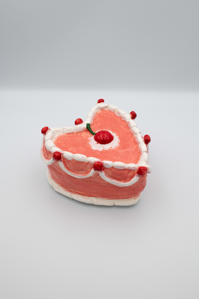 realistic ceramic heart shaped cake