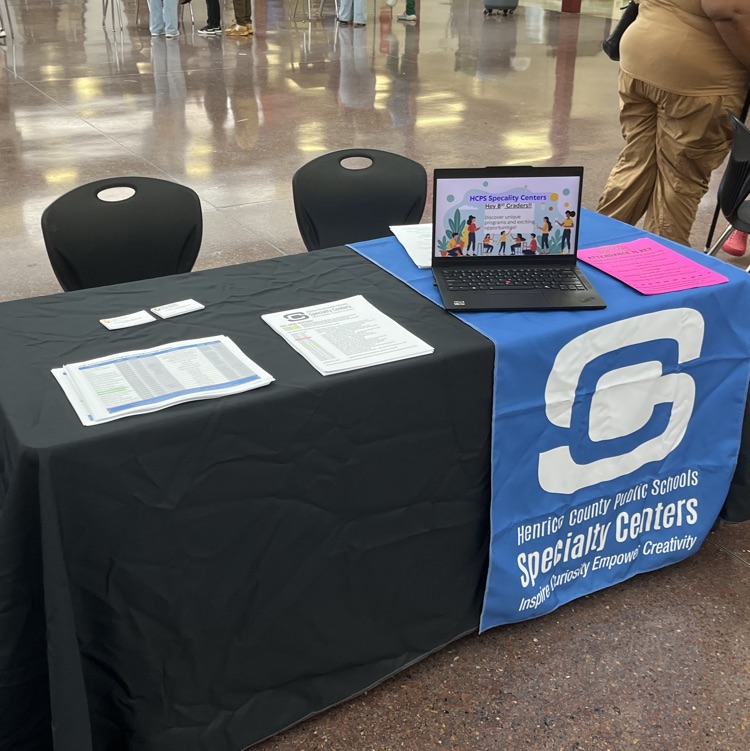 Setup at John Rolfe Middle School Orientation. Talking all about Speciality Centers. 
