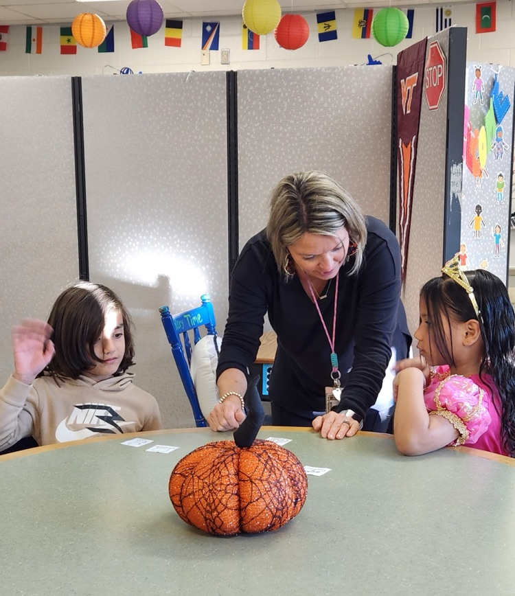 ESL students learning about sequencing