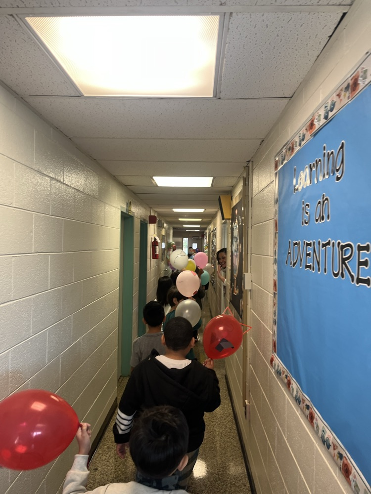 balloons over broadway