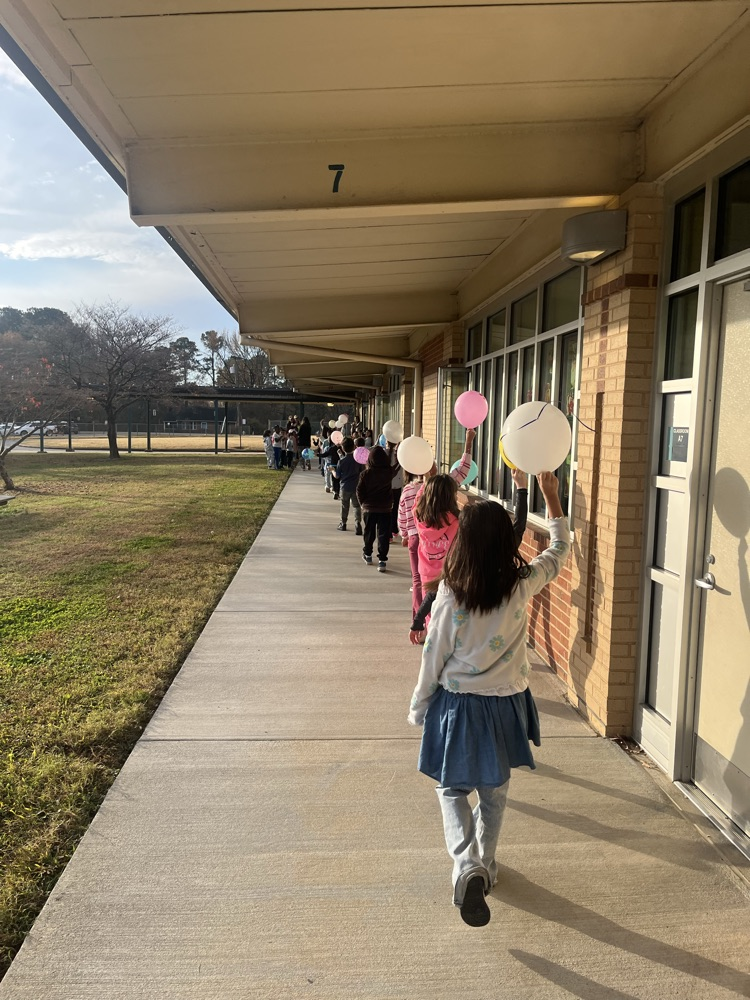 balloons over broadway