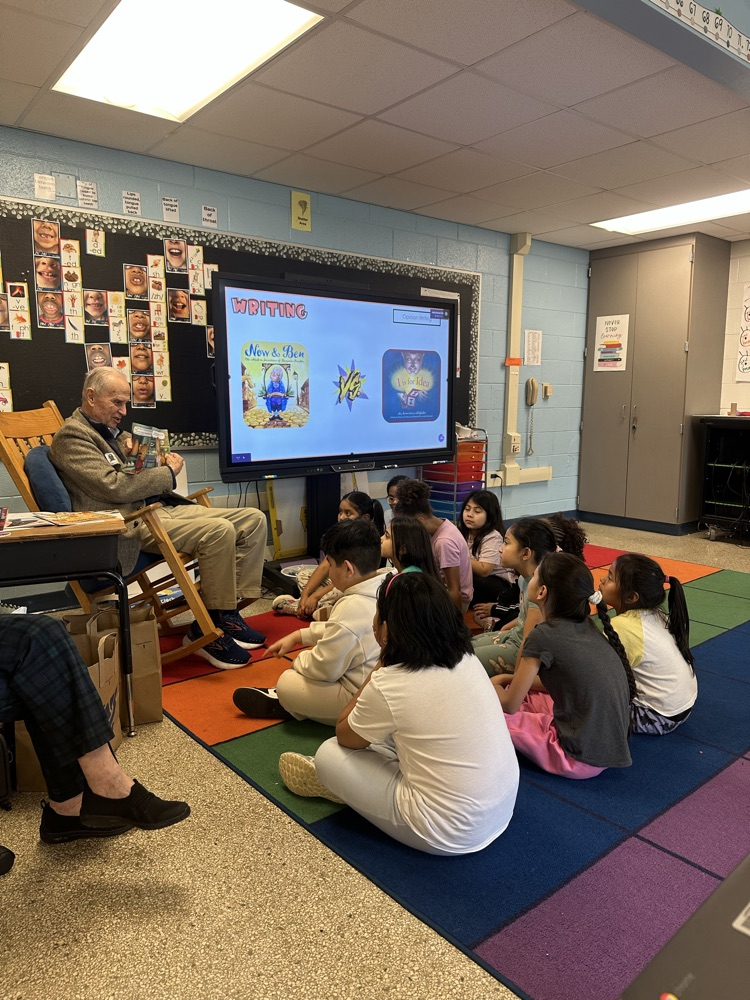 mystery reader in Macknight