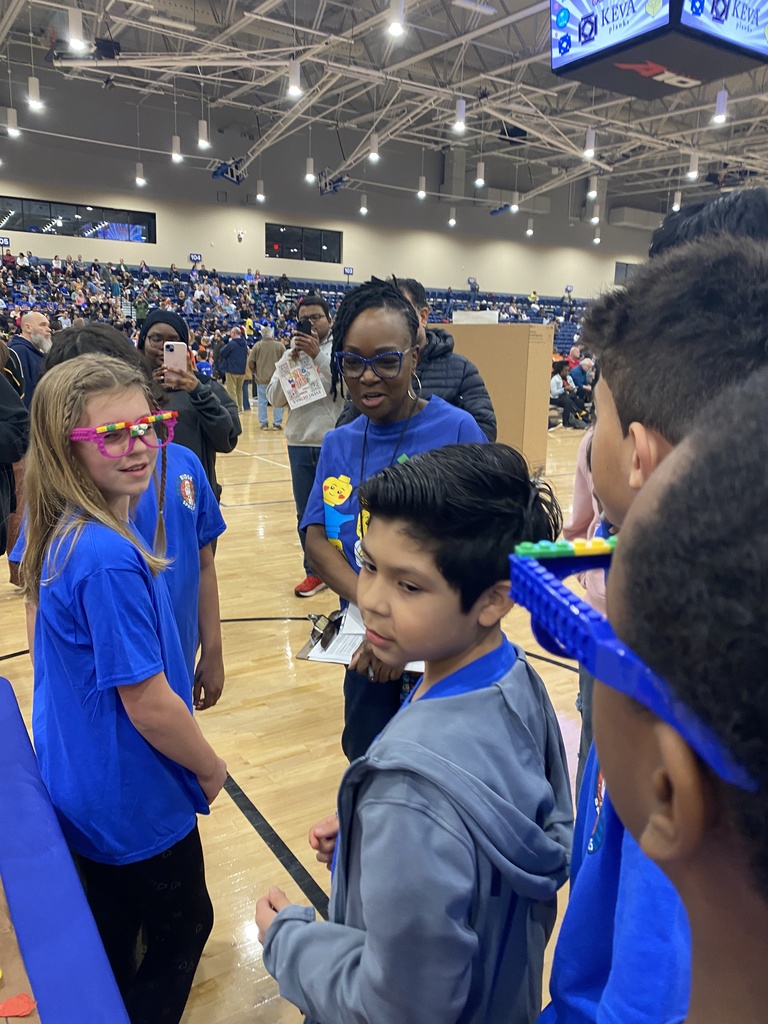 Students in the group working and posing for photos! 