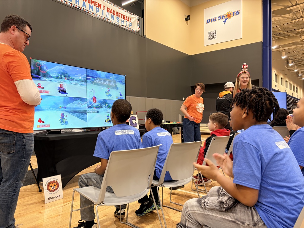 eSports team competes.