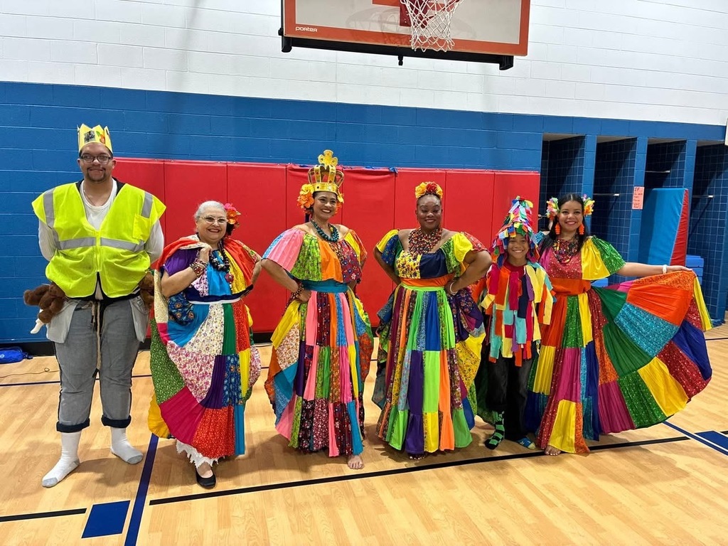 Photos from the international night event!