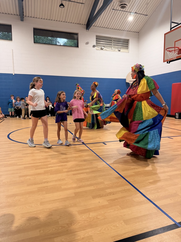 Photos from the international night event!