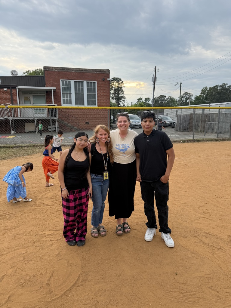 Photos from the international night event!