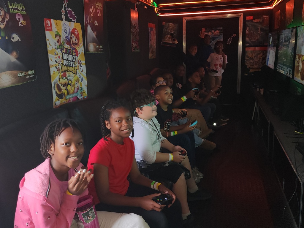 Game Truck 1