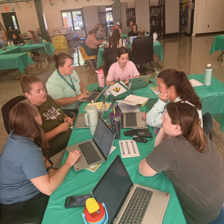 5th grade working hard to plan for the new year
