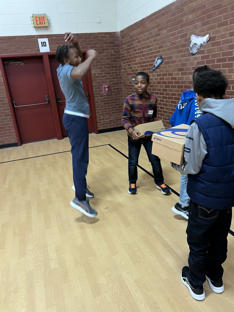 5th grader shoes high he can jump.