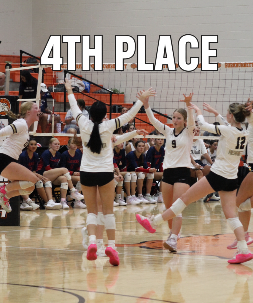 Volleyball finishes 4th this weekend