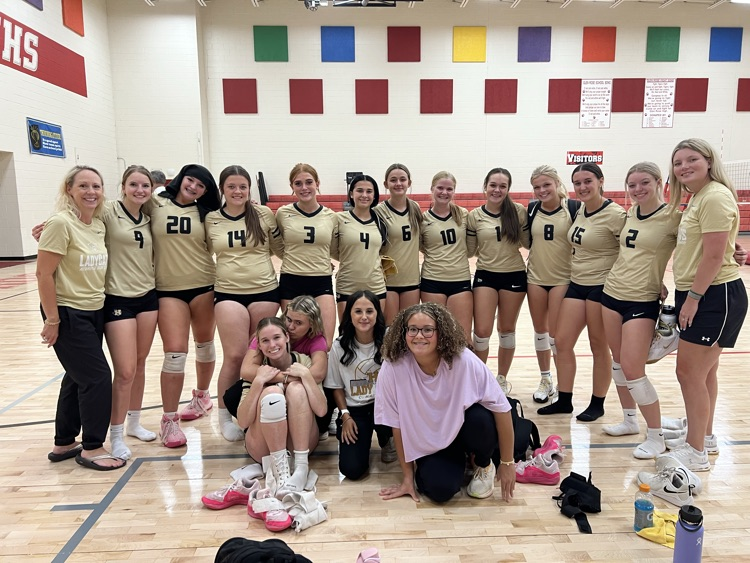 Lady Cats vs Bowie