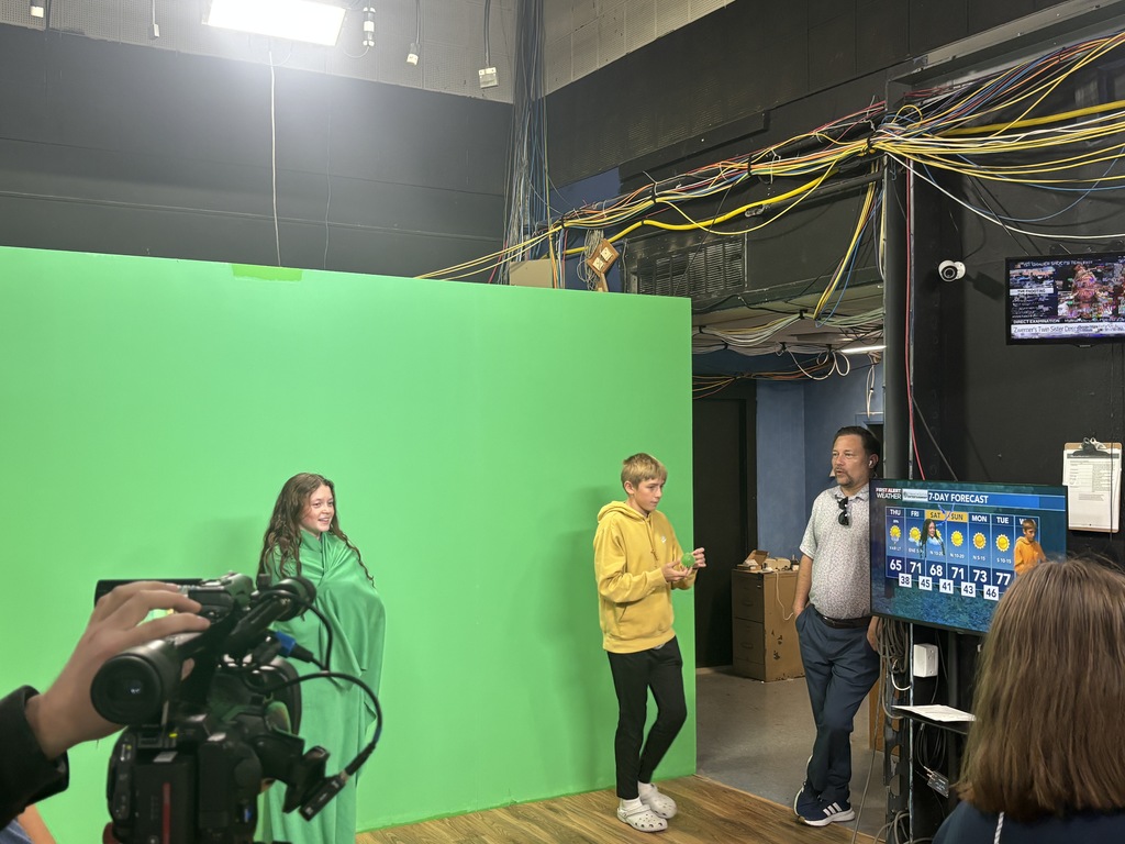 HJH Students at Channel 6 in Wichita Falls, TX.