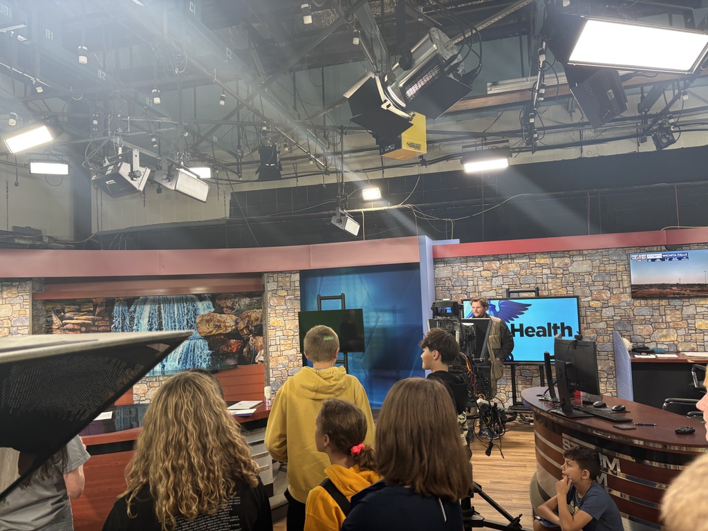 HJH Students at Channel 6 in Wichita Falls, TX.