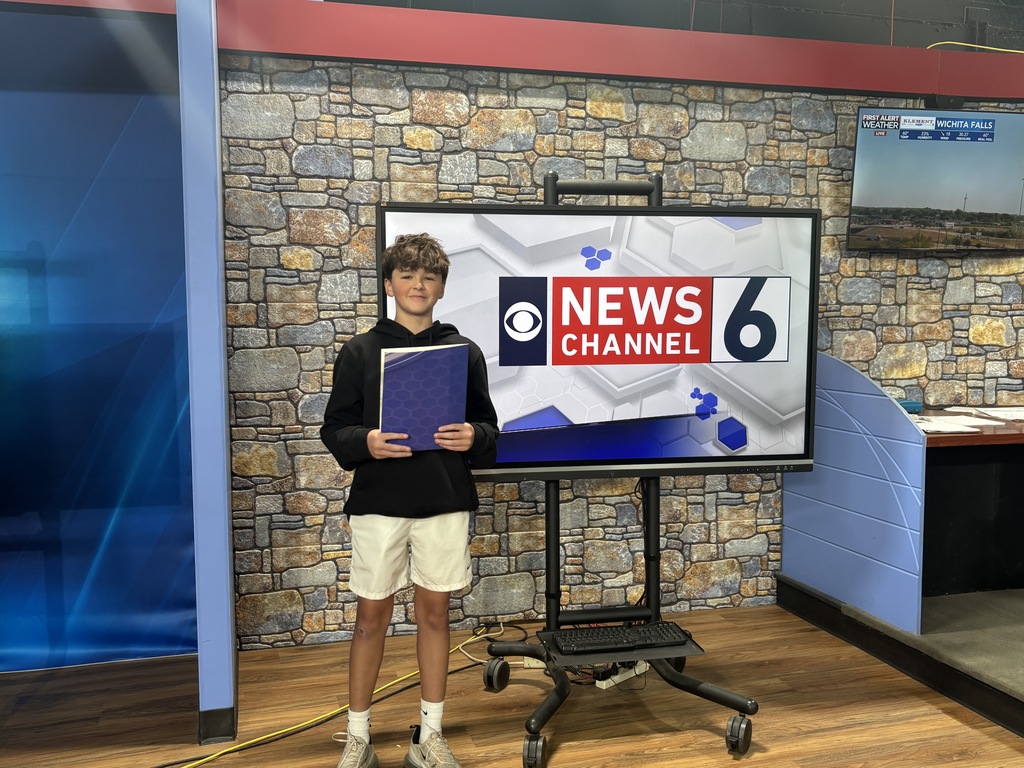 HJH Students at Channel 6 in Wichita Falls, TX.