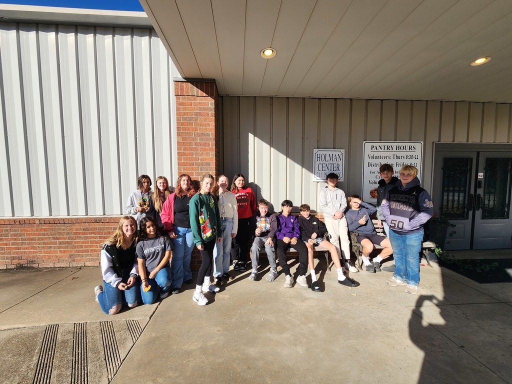 Group photo at the food bank