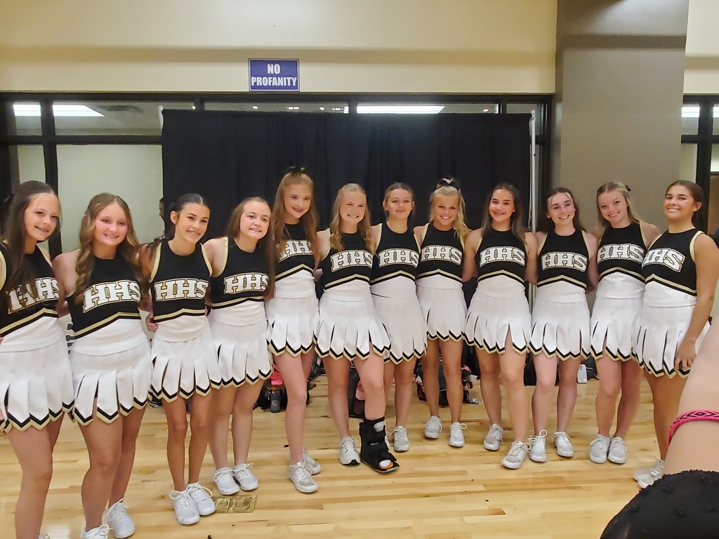 HHS Cheer  