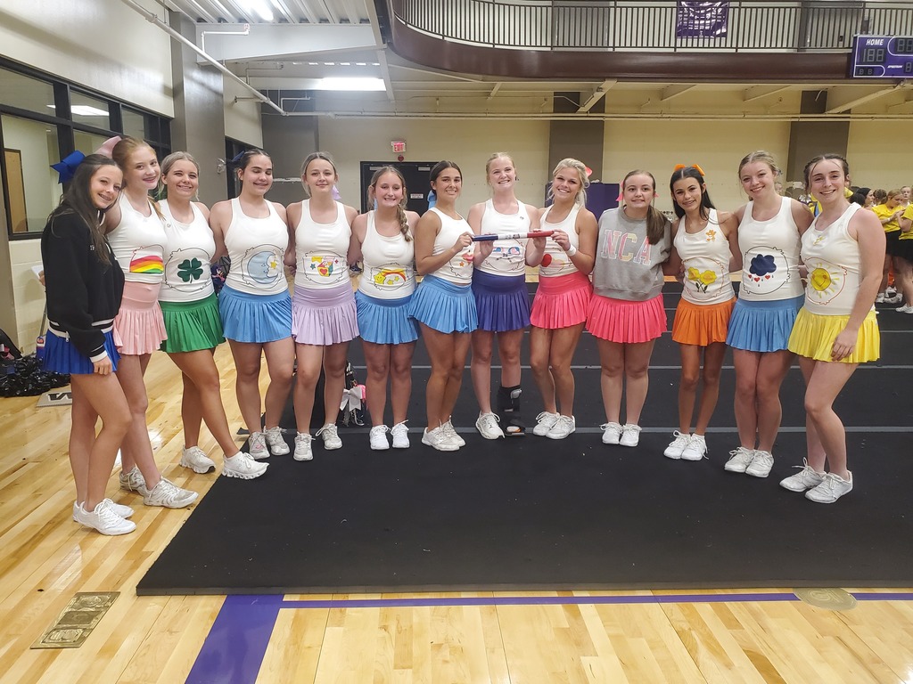 HHS Cheerleader Camp