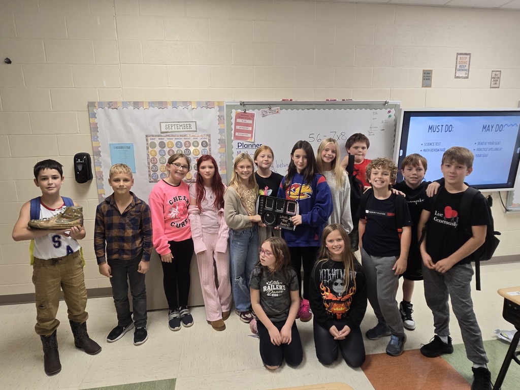 Ms. Beren's class - winners of the Big Shoe Award and Lunch Tray Award