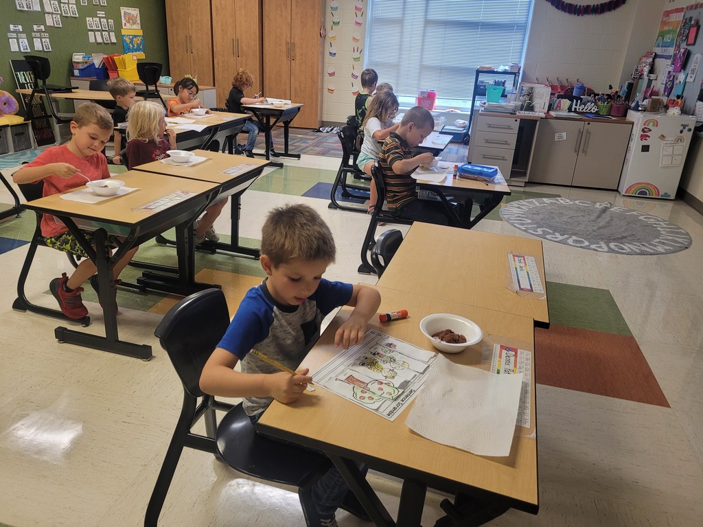 first grade Johnny Appleseed Day