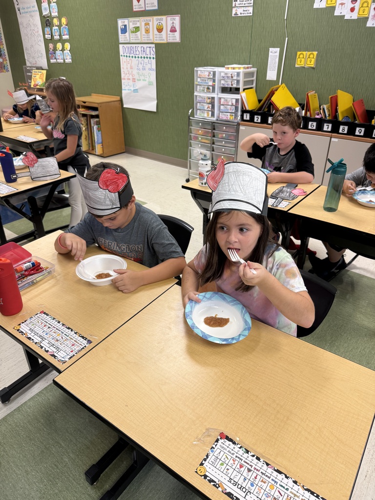 First Grade Johnny Appleseed Day