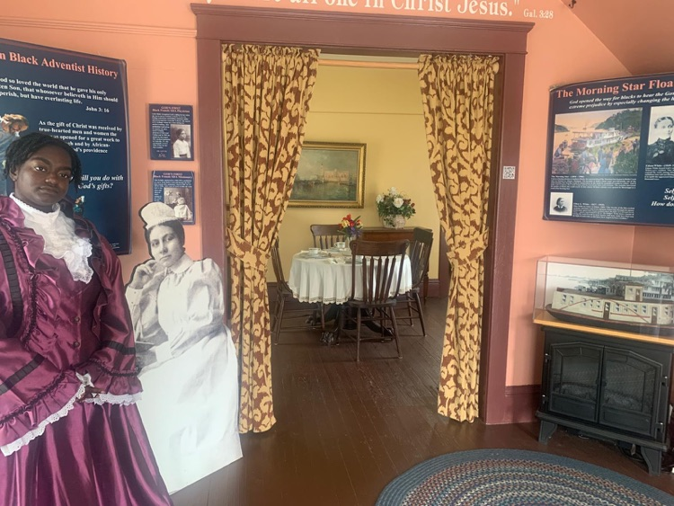 all dressed up like it’s the 1800s