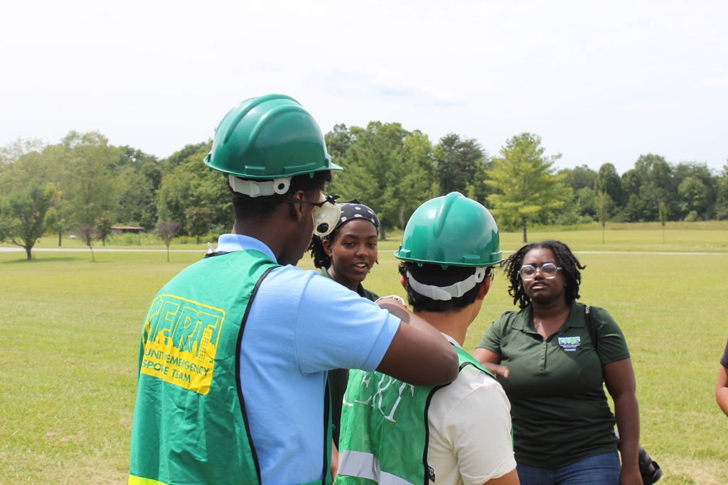 students training emergency response