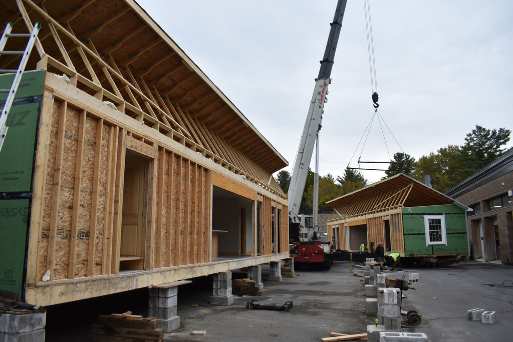 Building Construction house being moved