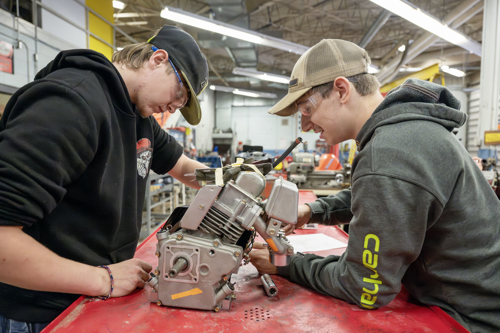 Power Sports students working in class