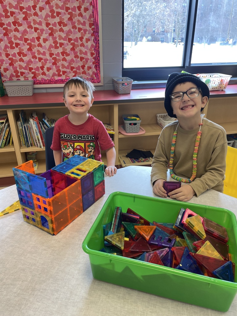 Two Pathways K-2 8:1:1 students participating in 100 Days of School activity