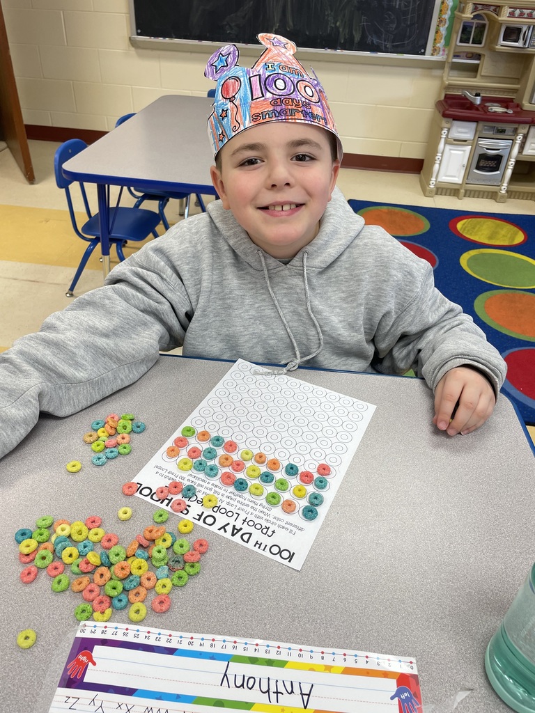 Pathways K-2 8:1:1 student participating in 100 Days of School activity