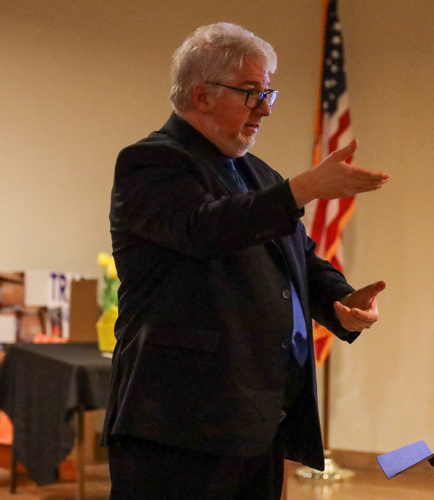 Mark Bunce directing students