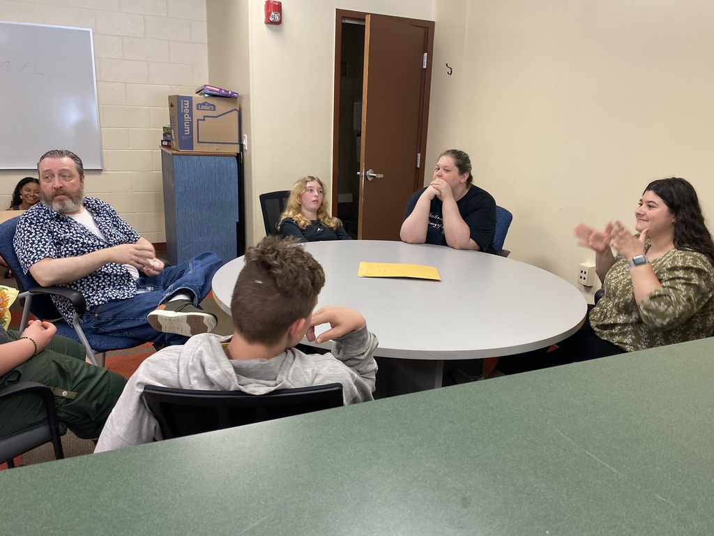Utica University student Emma Macrina visits Pathways Academy classroom