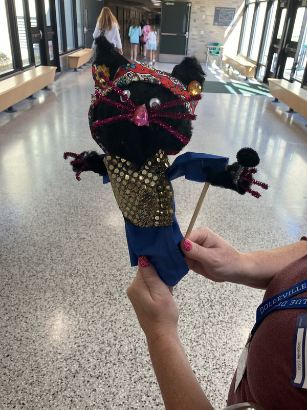 Honors Prograp puppet workshop